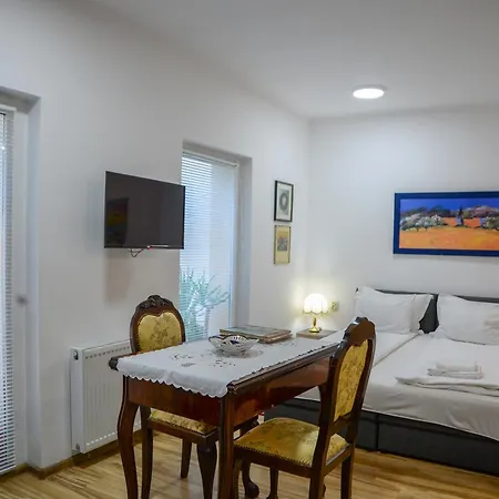 Apartman Centar *