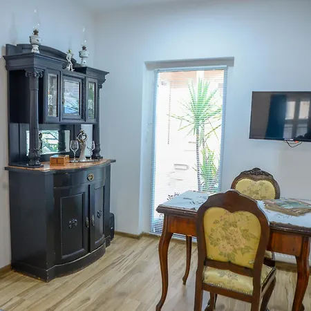 Centar 스렘스키카를로브치